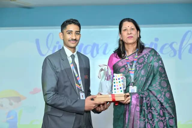 ECS Elocution Competition photo 7